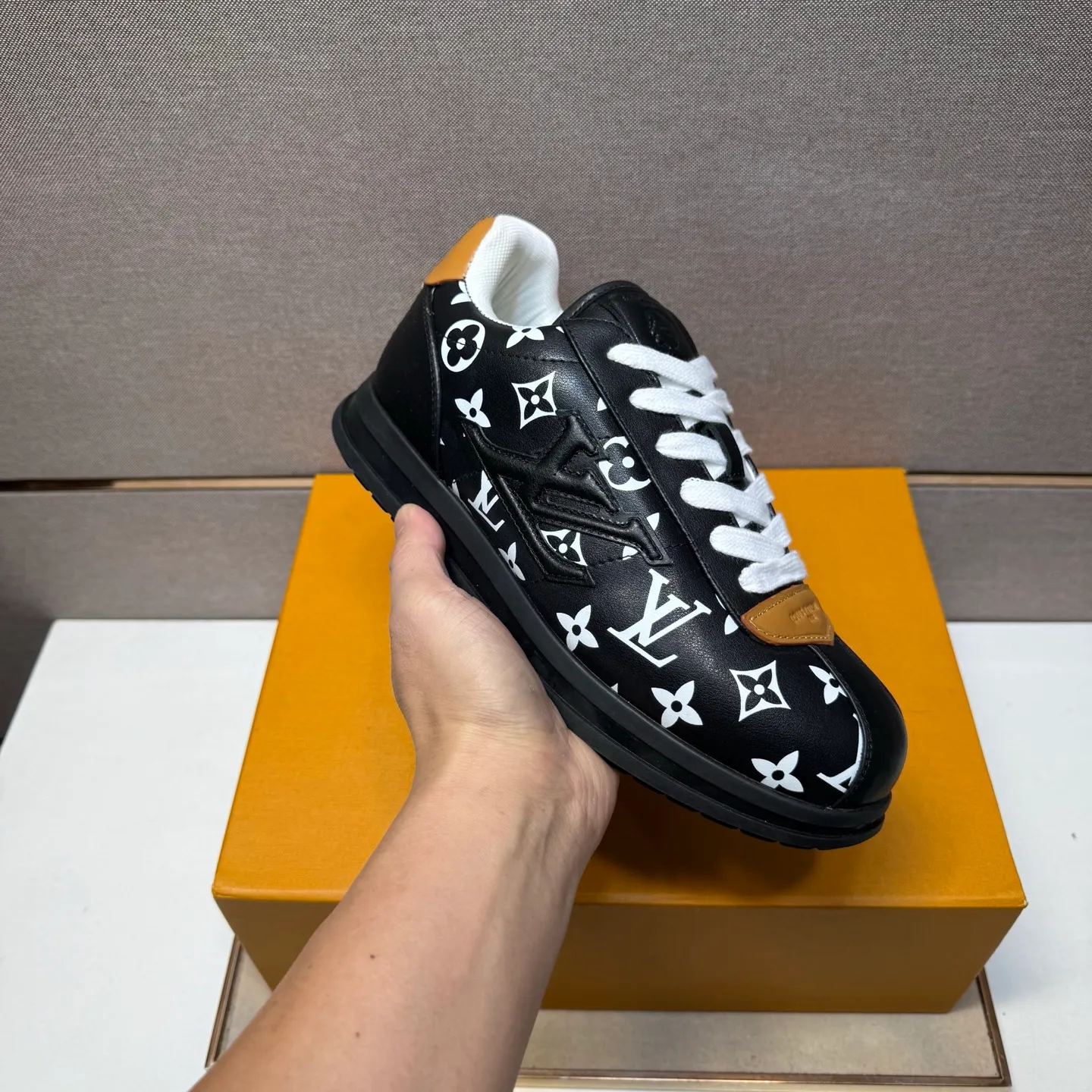 Men's men's shoes 💰pp560 [LV～] Men's casual shoes 2025z cabinet sales simultaneously 🔶Size: 38-44 #️⃣ 🔷5 colors🔜The upper is made of multi-material splicing➕Mesh lining, comfortable and breathable, sole: original comfortable and wear-resistant outsole, ⚠️real thing📱photographed🎬real thing is better📢📢📢